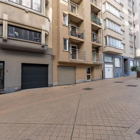 Florence With Private Garage By Interhome * Ostende