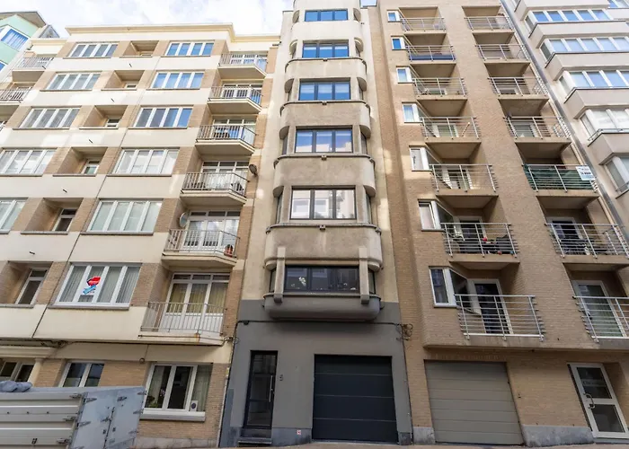 Appartement Florence With Private Garage By Interhome *